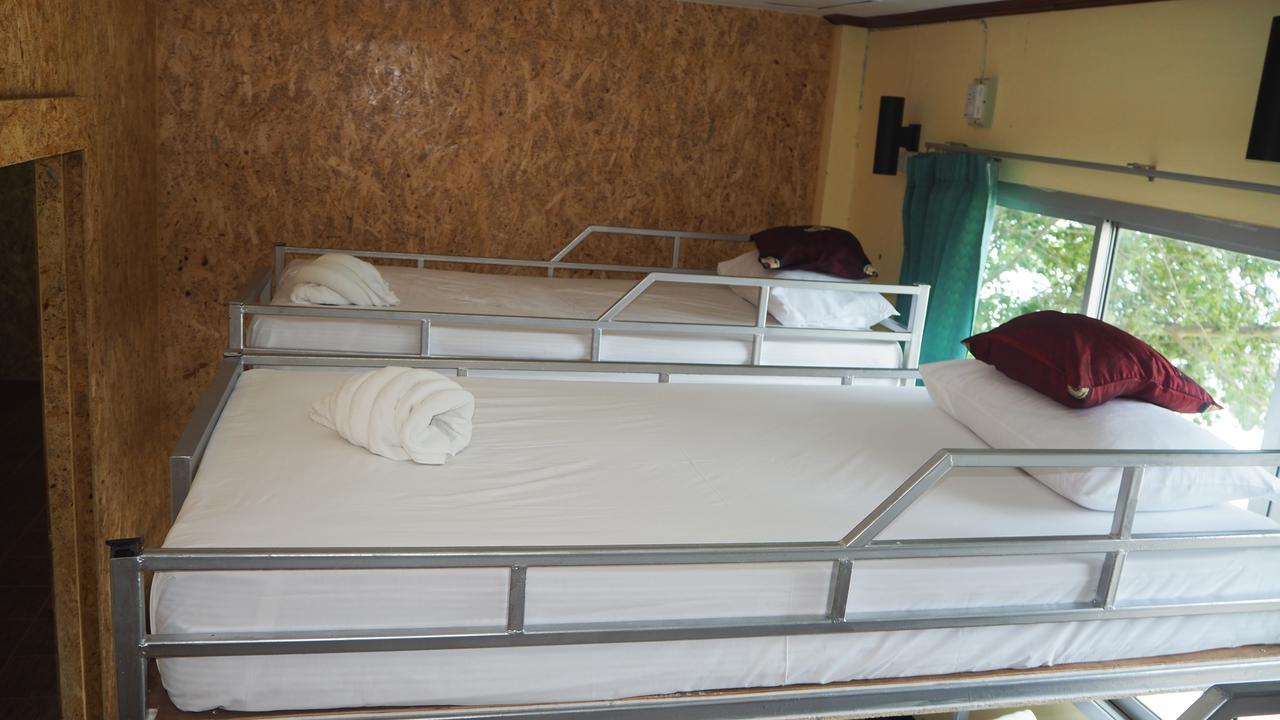 Chaokoh Phi Phi Hostel Екстериор снимка