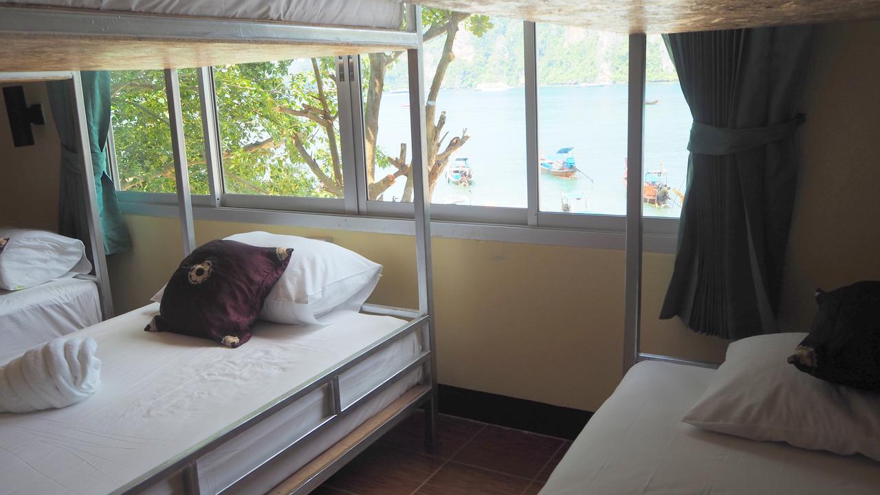 Chaokoh Phi Phi Hostel Екстериор снимка